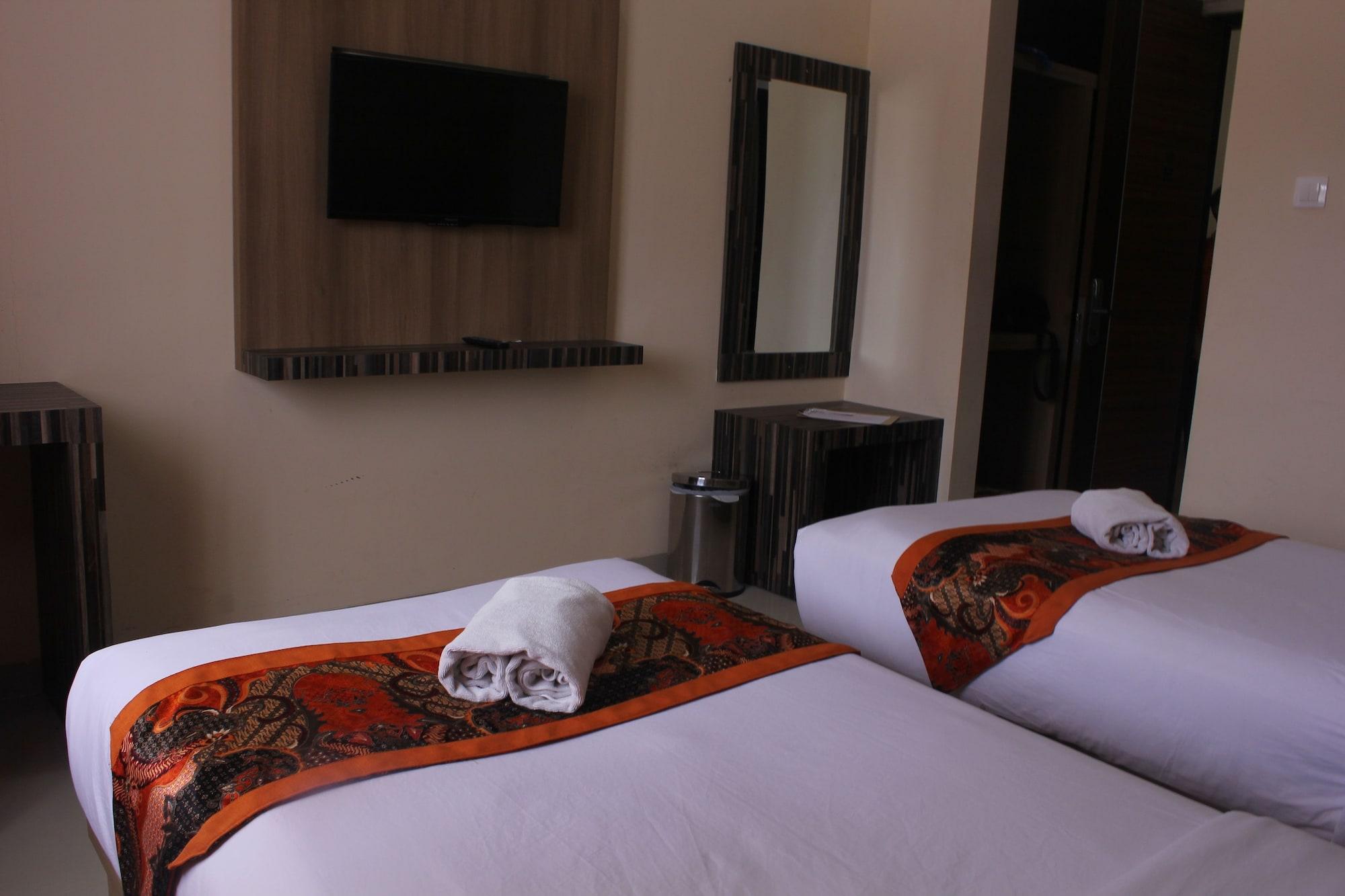 פדאנג New D'Dhave Hotel מראה חיצוני תמונה
