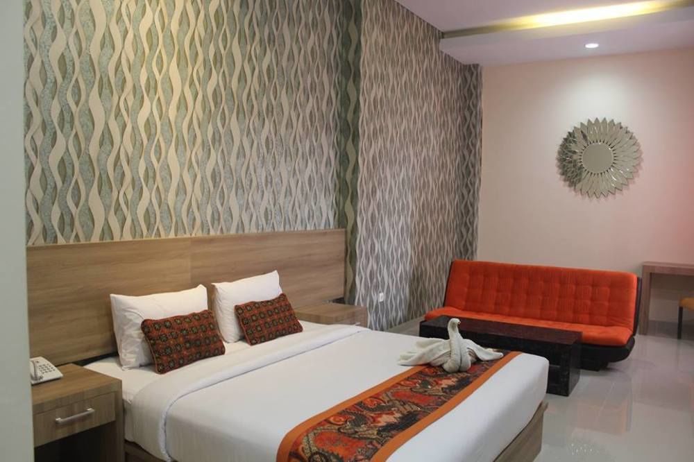 פדאנג New D'Dhave Hotel מראה חיצוני תמונה
